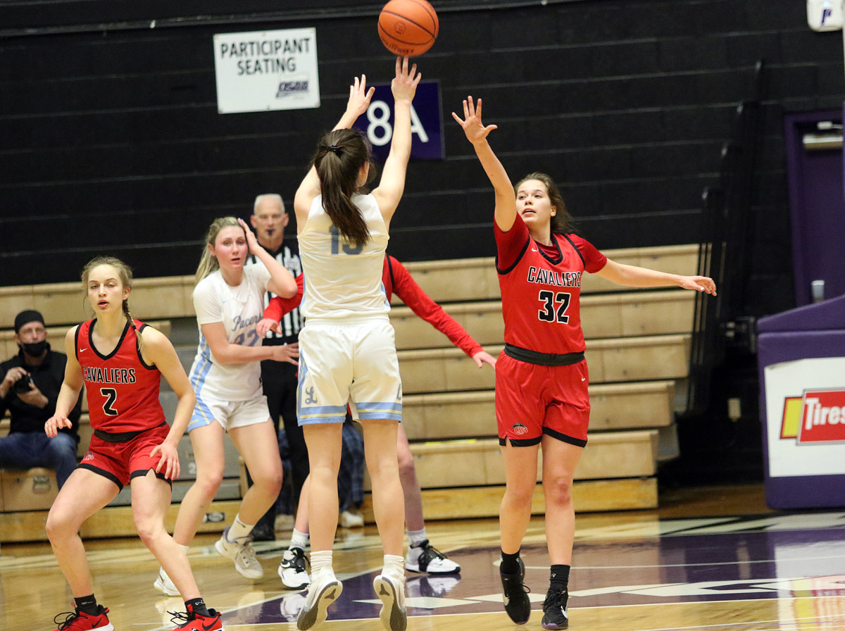 Clackamas Lakeridge girls basketball Dan Brood 48